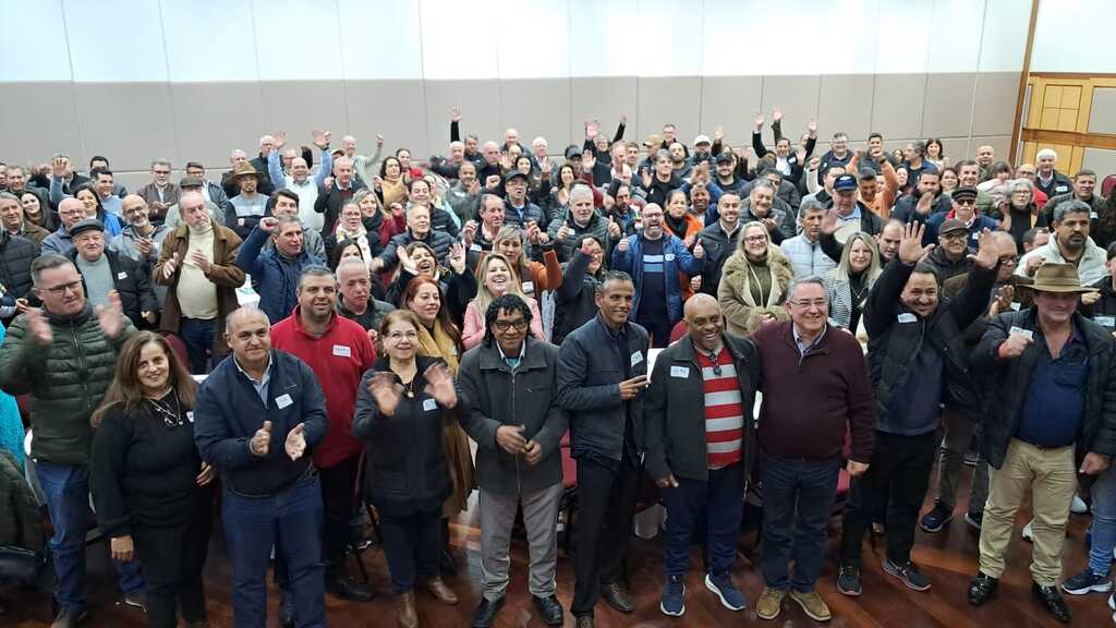 Com lideranças de toda Serra, Colombo lidera seminário para traçar as prioridades da Serra Catarinense