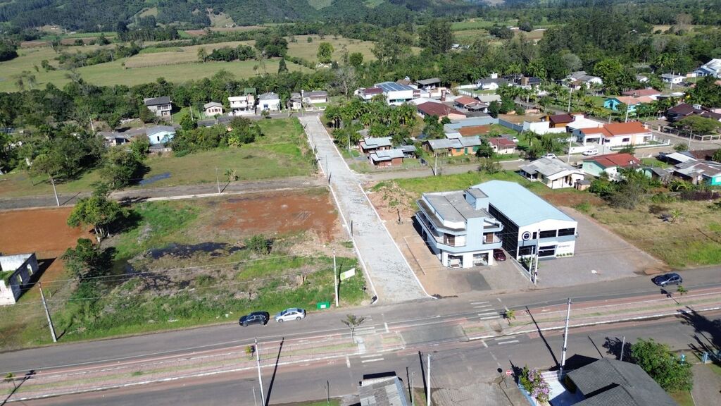 PAVIMENTAÇÃO DA RUA ALBERTO ALÍPIO TEIXEIRA É INAUGURADA E GARANTE MAIS MOBILIDADE EM PRAIA GRANDE