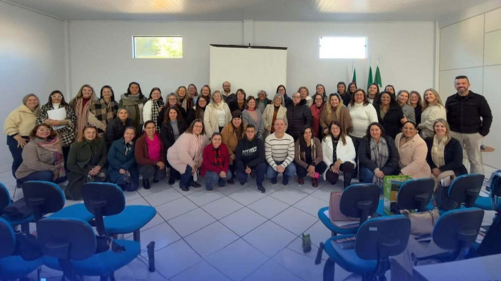 MORRINHOS DO SUL SEDIA ENCONTRO REGIONAL DOS CONSELHOS MUNICIPAIS DE EDUCAÇÃO