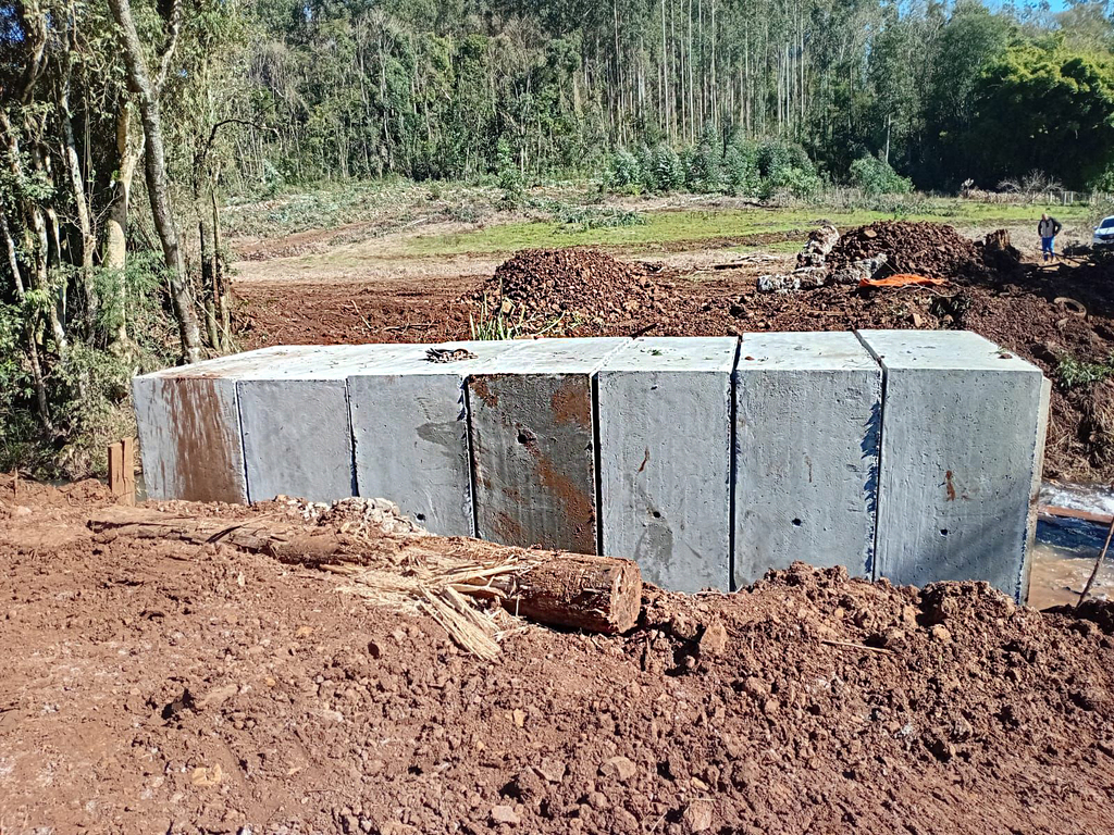 Secretaria de Obras inicia implantação de galerias na Ponte da Comunidade Pocinhos
