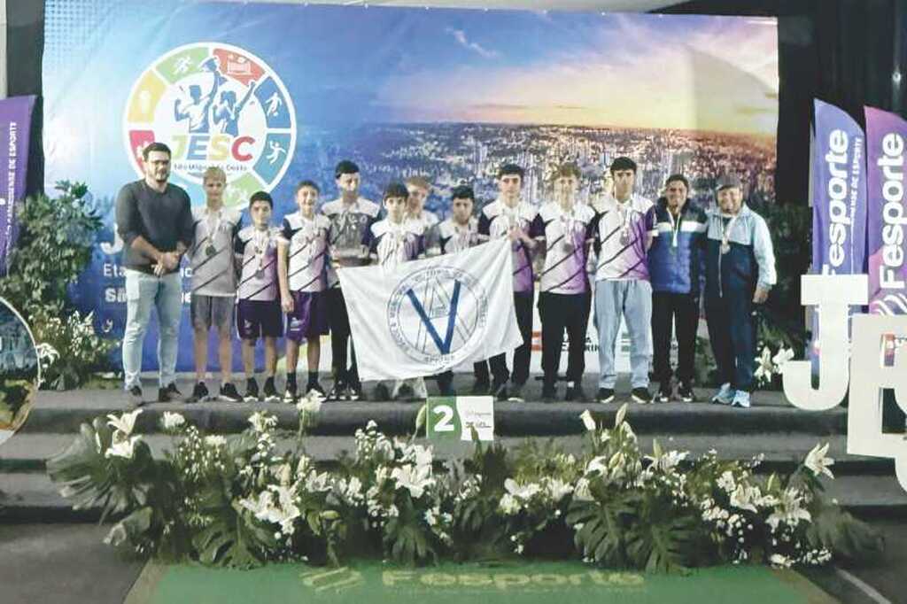 Escola Victória conquista vice-campeonato inédito no JESC