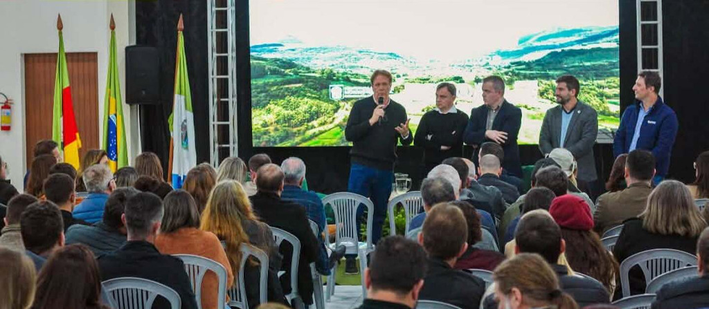 1º SEMINÁRIO DE TURISMO REÚNE ESPECIALISTAS E LIDERANÇAS PARA DISCUTIR O DESENVOLVIMENTO DO SETOR EM MORRINHOS DO SUL