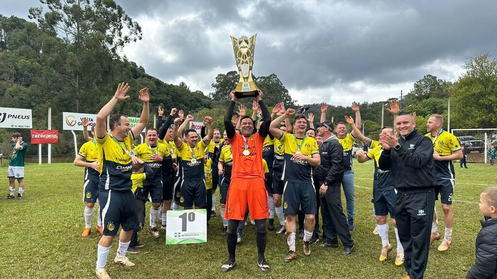 Cultural Caxiense vence nos pênaltis e conquista o título do Municipal Veterano