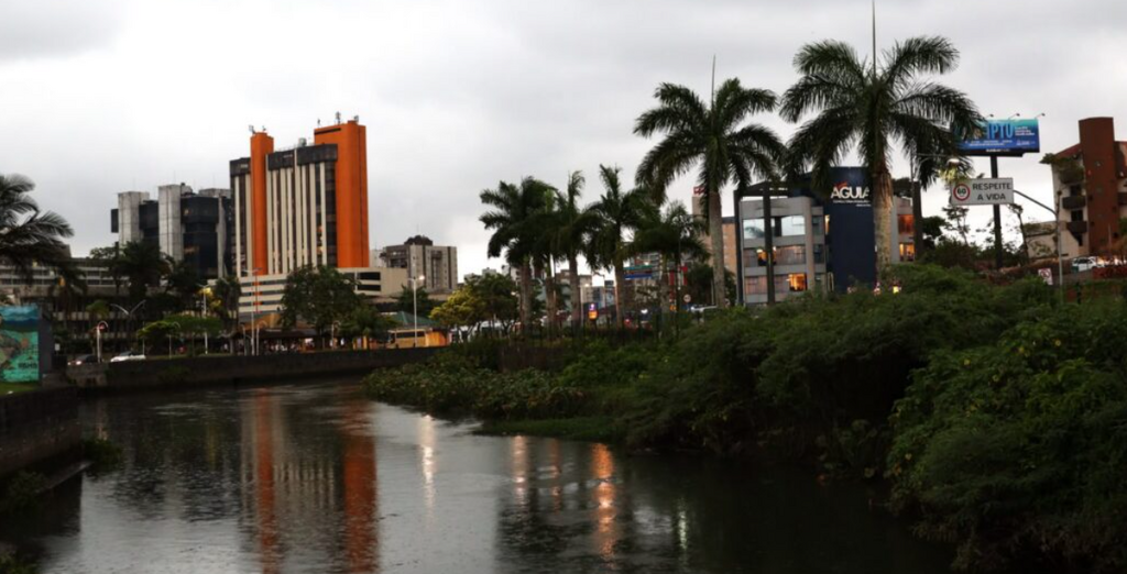 Defesa Civil alerta para risco de alagamentos por maré alta em Joinville nesta segunda-feira