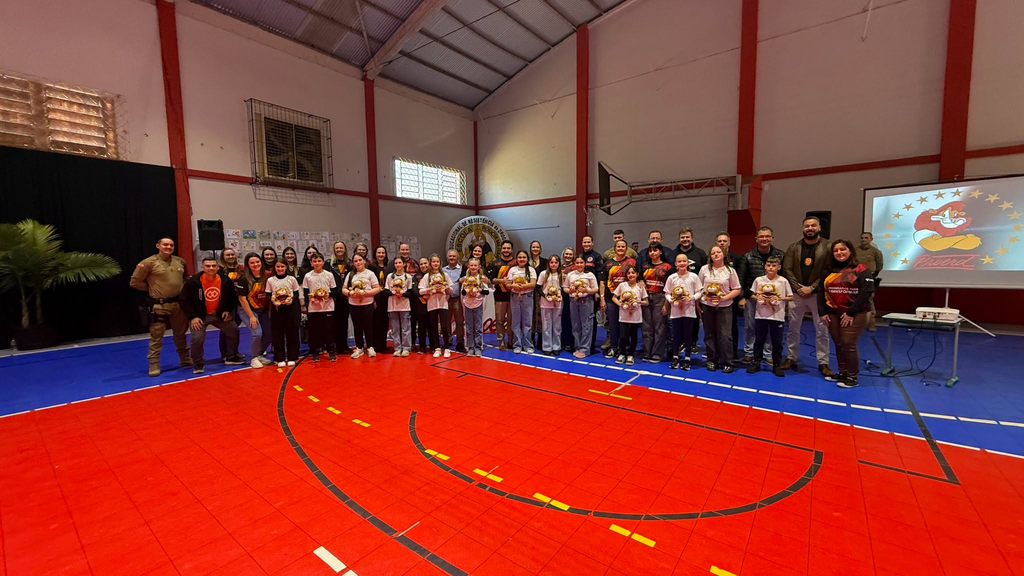 Proerd forma 230 estudantes em Itapiranga