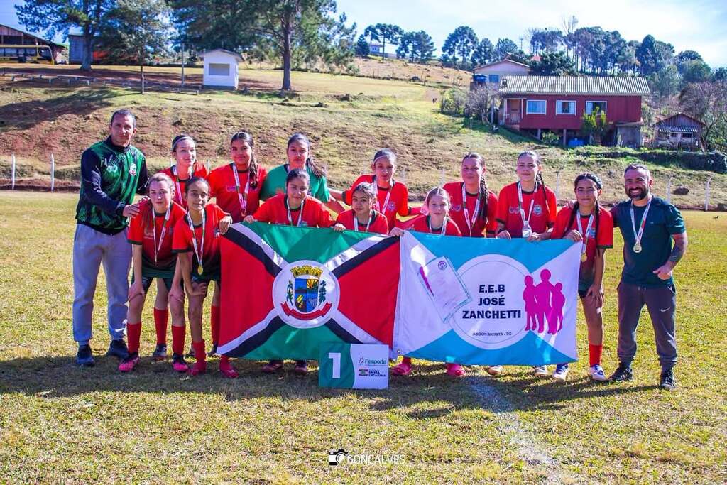 Grandes conquistas para o esporte de Abdon Batista