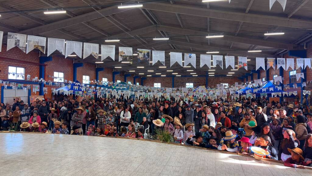 São João das Escolas reúne comunidade em uma tarde de alegria, cultura e tradição em Capão Alto