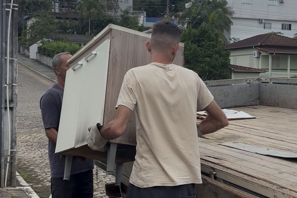 Urussanga retoma coleta de resíduos volumosos e reforça orientações para o descarte correto