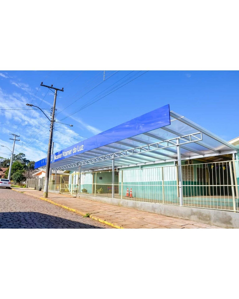 Escola Nicanor Kramer da Luz recebe nova cobertura