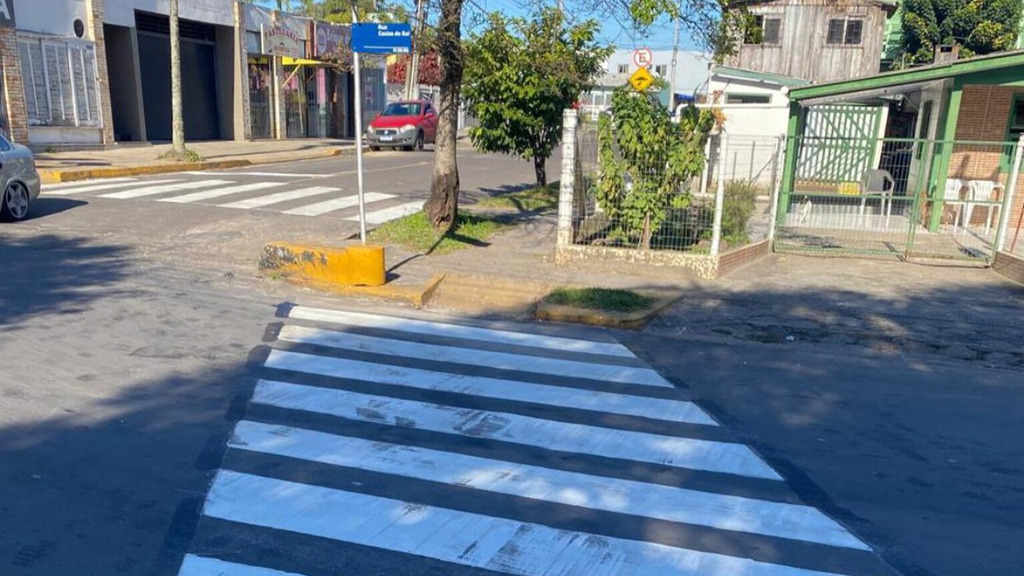 NOVA TECNOLOGIA TORNA A SINALIZAÇÃO VIÁRIA MAIS DURÁVEL E SEGURA EM TORRES