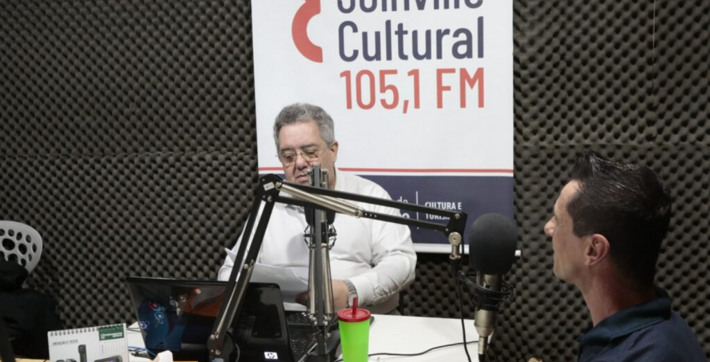 Rádio Joinville Cultural FM reformula grade e estreia novos programas