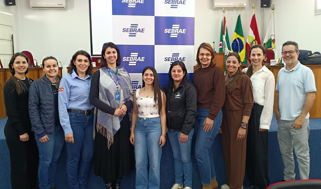 Produtoras rurais de Jaborá fortalecem presença digital em oficina sobre redes sociais