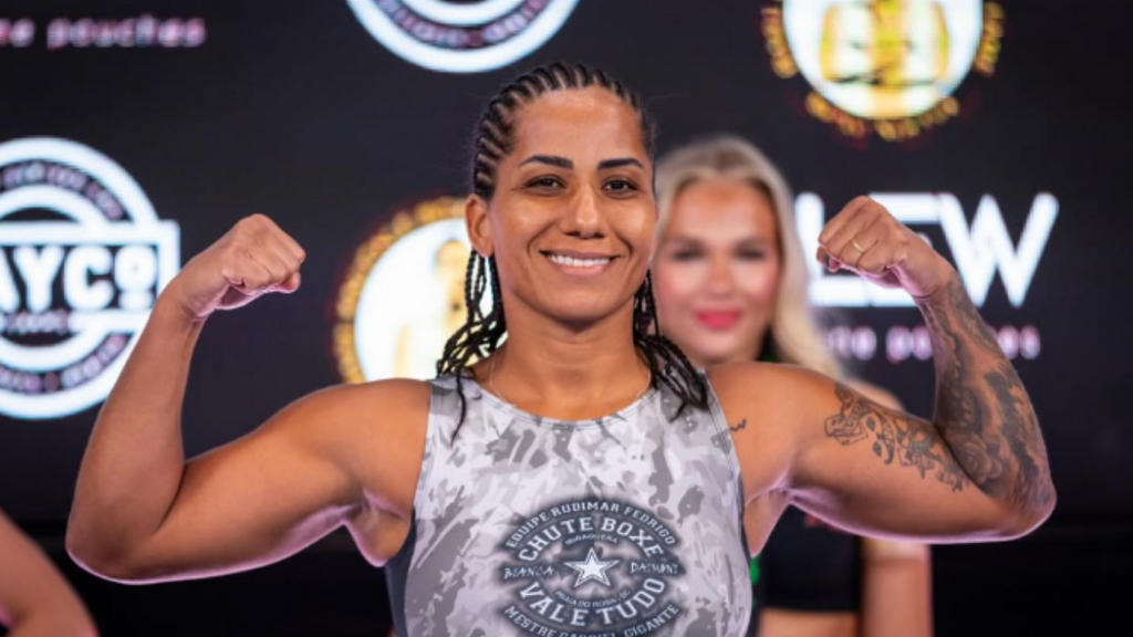 Bianca Daimoni lidera encontro que promete fortalecer mulheres por meio do esporte e da defesa pessoal