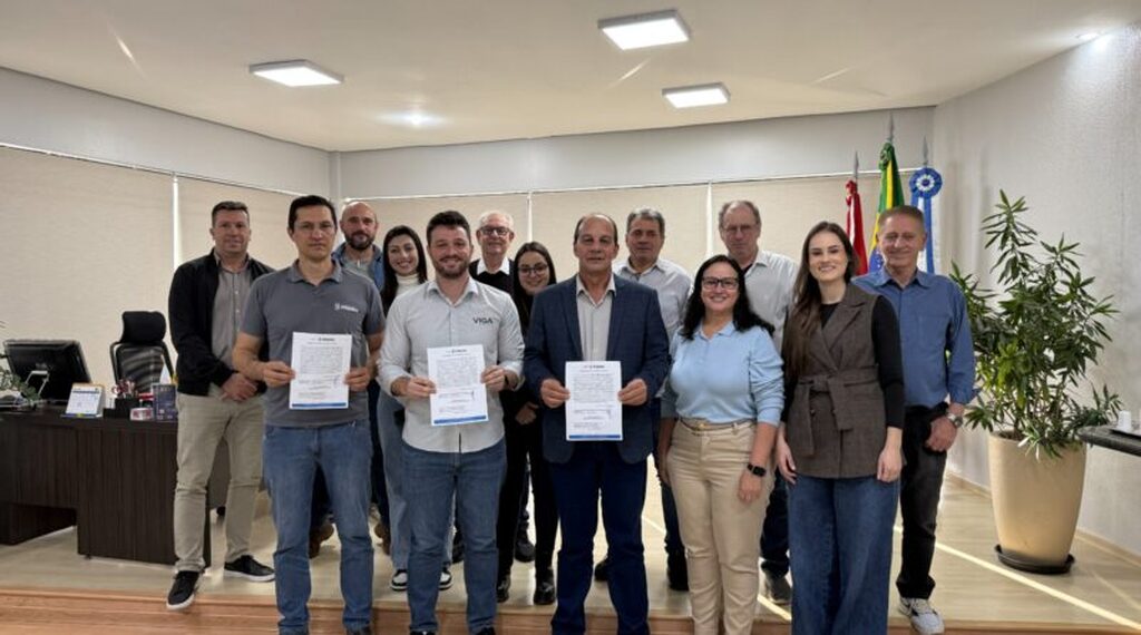 Prefeitura de Joaçaba assina ordem de serviço para pavimentação de três ruas no Bairro Nossa Senhora de Lurdes