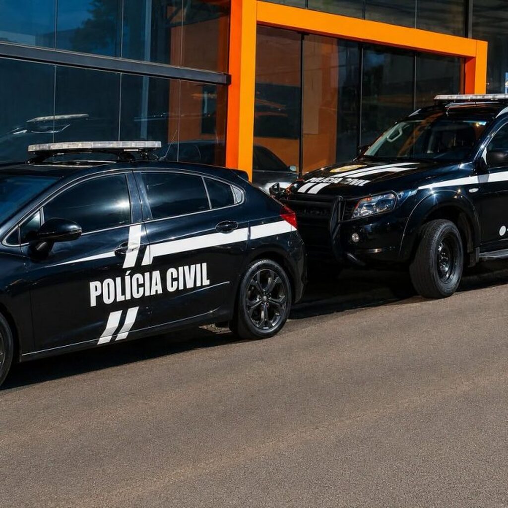 Operação da Polícia Civil mira suspeitos de golpe milionário contra morador de Campos Novos