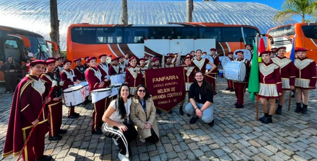 Escolas municipais de Joinville conquistam troféus em concurso de bandas e fanfarras
