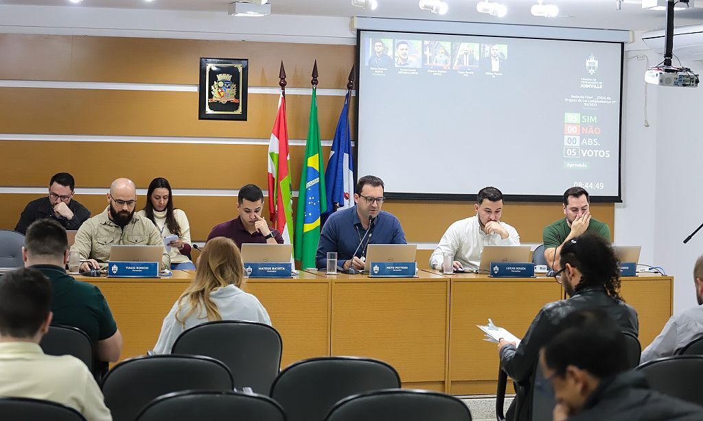 Projeto que autoriza PPP para construção e gestão de escolas em Joinville avança na Câmara