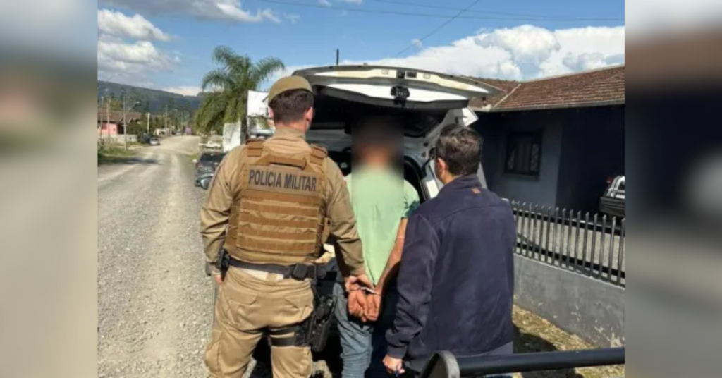 Condenado por descumprir medida protetiva é preso em Rio do Campo