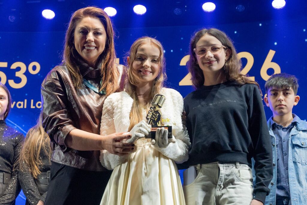 Representando Capinzal, jovens se destacam no 53° FLIC - um dos maiores festivais do Brasil