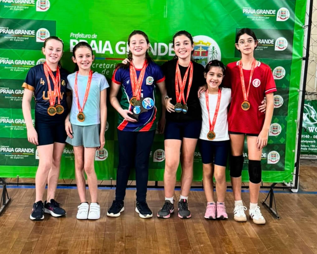 SECRETARIA DE ESPORTES PROMOVE PRIMEIRA ETAPA DA TAÇA CIDADE DE BADMINTON EM PRAIA GRANDE