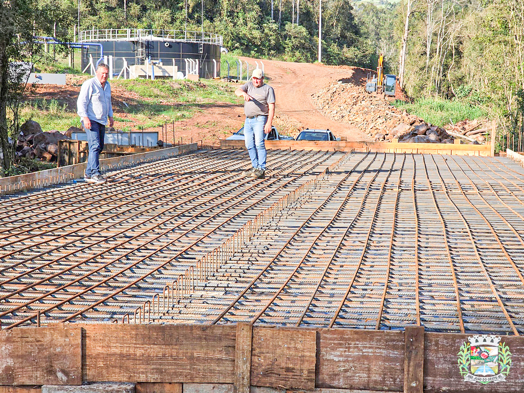 Concretagem da nova ponte de La. Macuco é concluída