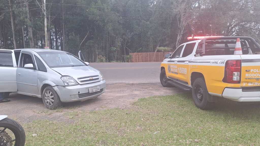 FORAGIDA POR ESTELIONATO É PRESA PELA POLÍCIA RODOVIÁRIA EM TORRES