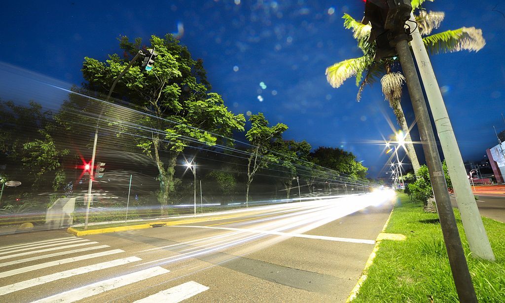 Iluminação pública de Joinville receberá investimento de R$ 40 milhões após aprovação da Câmara