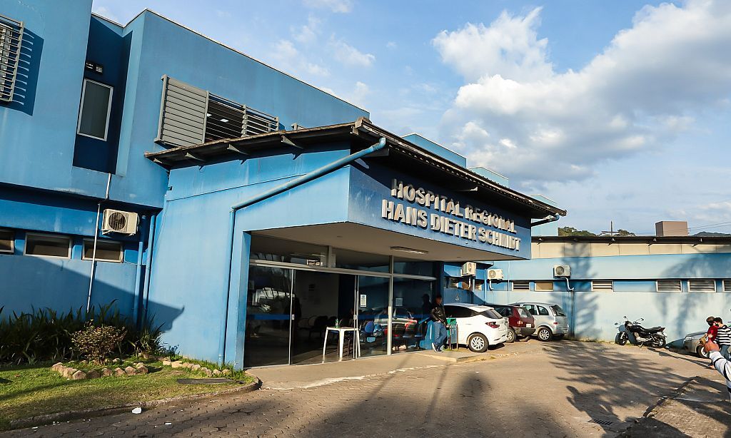 Câmara de Joinville aprova moções por ampliação do Hospital Regional e desocupação de imóvel da União