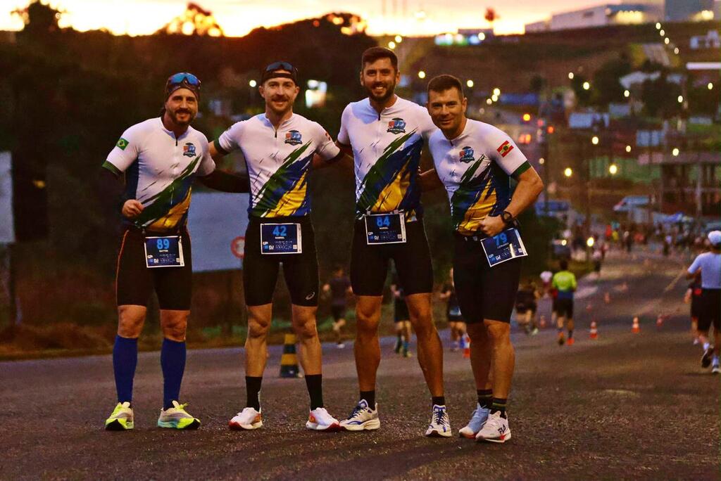 Equipe de Triathlon de Pinhalzinho estreia com destaque no Duathlon de Pato Branco