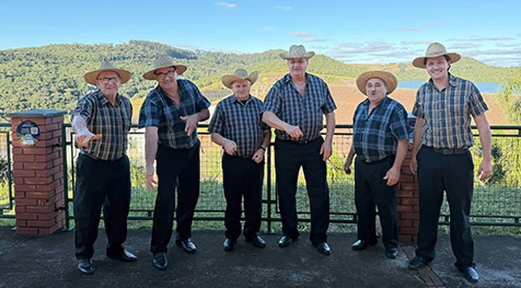 O amor à música e às raízes do Grupo Stella Di Pietra