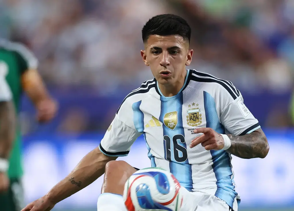 River Plate anuncia acordo por Thiago Almada, alvo do Flamengo
