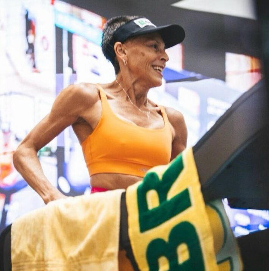 Brasileira quebra recorde mundial na corrida em esteira e supera 860 km percorridos em 7 dias