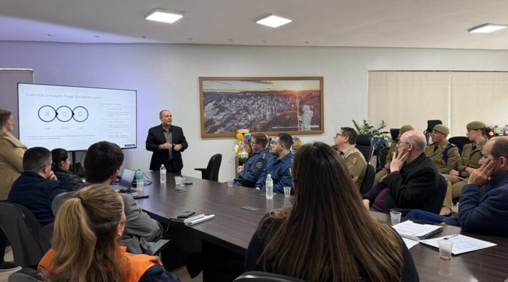 Secretaria de Educação de Joaçaba apresenta resultados do Protocolo de Segurança Escolar e anuncia nova etapa de atuação integrada com a comunidade