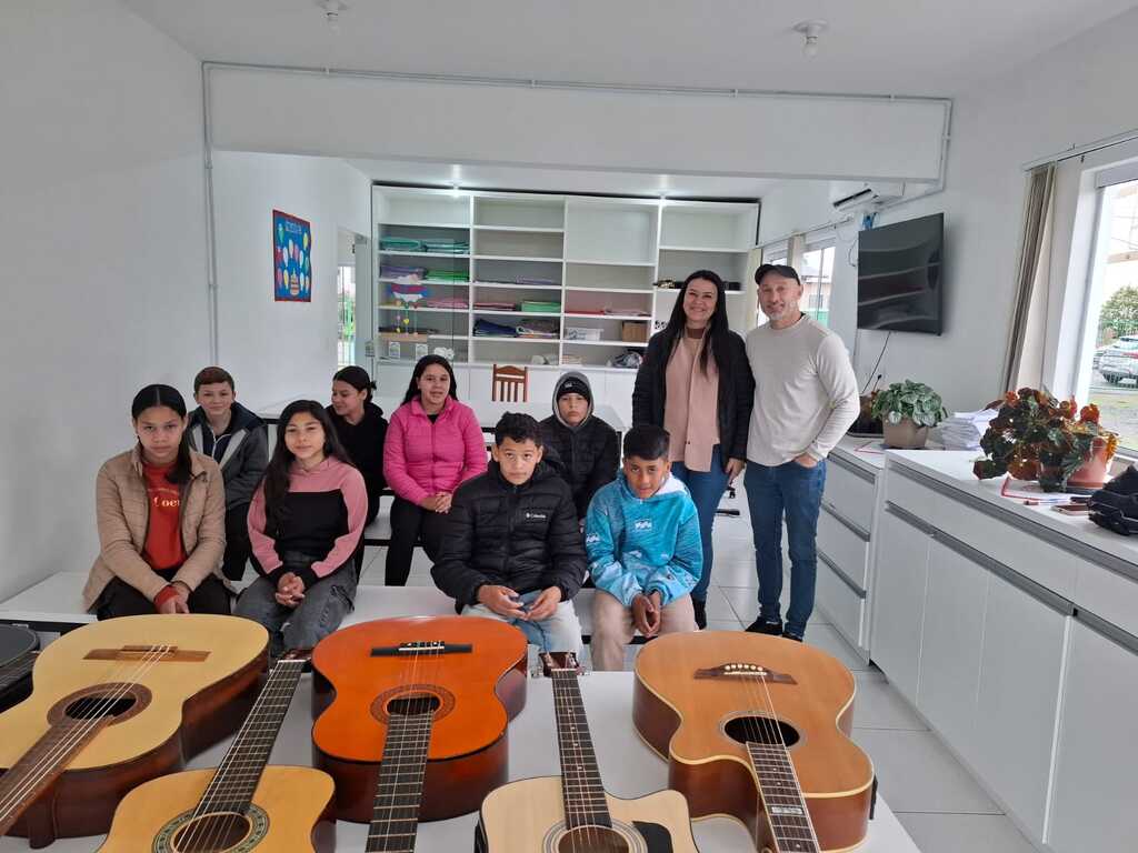 CRAS de Bocaina do Sul inicia aulas de música para crianças e adolescentes