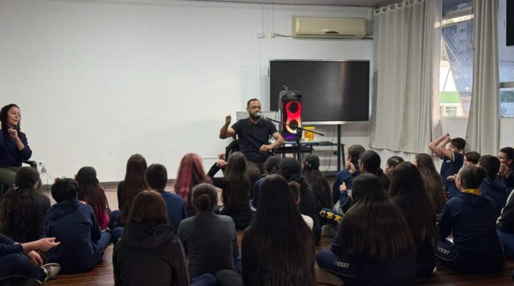 Dia do Estudante é marcado por ações de saúde mental nas escolas municipais de Joaçaba