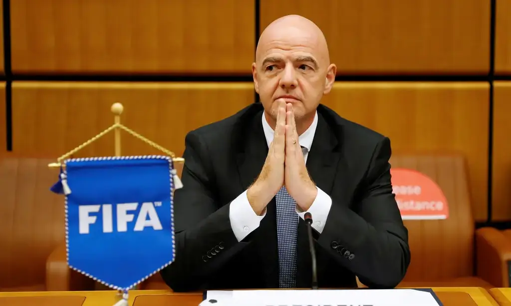 Grupo de direitos humanos pede que Fifa impeça reeleição de Infantino