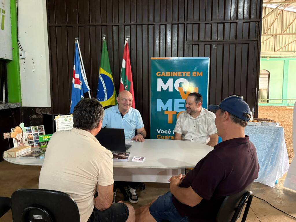 Gabinete em Movimento leva Administração Municipal à Linha São Vicente