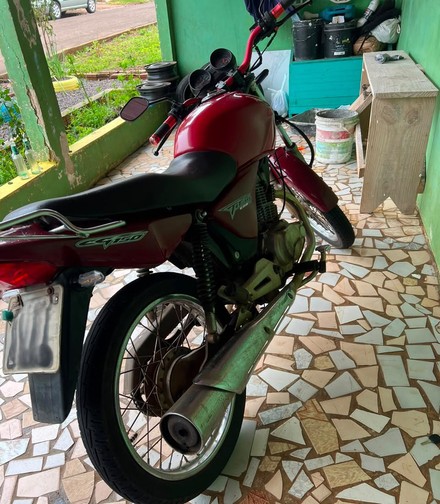 Motocicleta é furtada no centro de Dionísio Cerqueira
