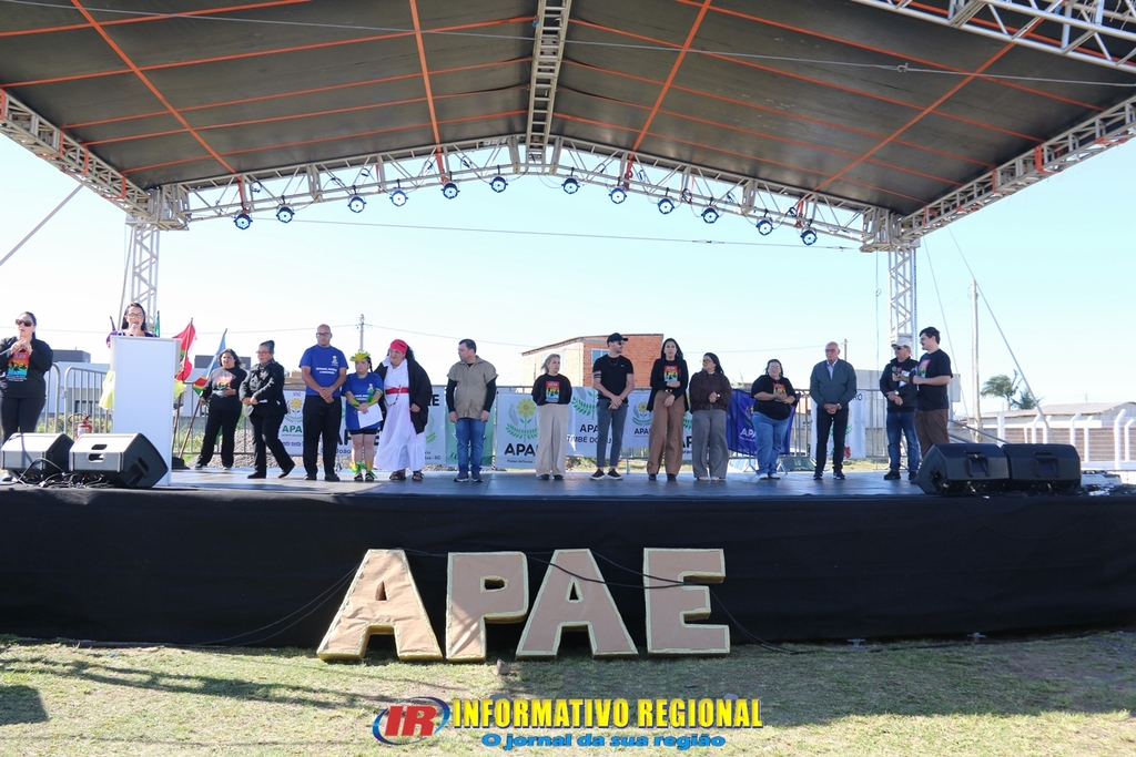 APAE DE PASSO DE TORRES SEDIA O 3º APAE STOP ART