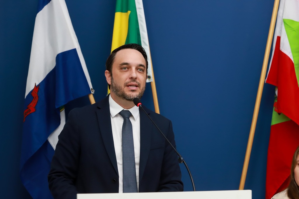 OAB/SC quer saber como candidatos ao Senado vão atuar no combate aos crimes virtuais