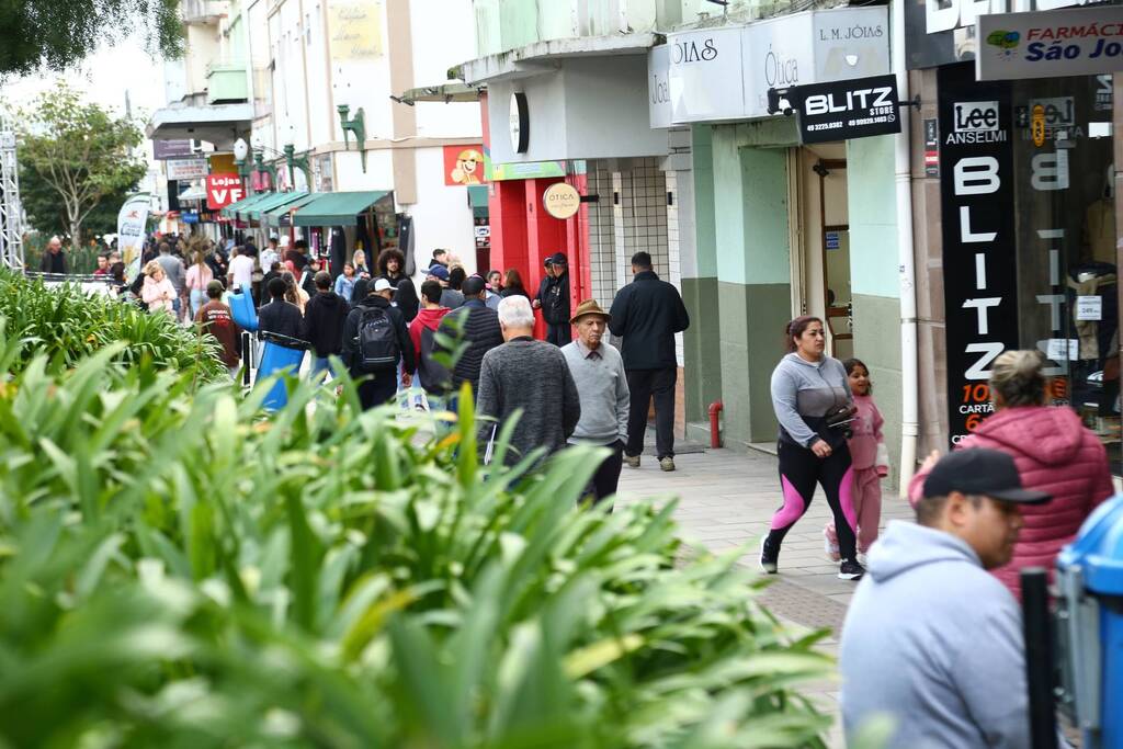 Pesquisa do Procon de Lages ajuda consumidores a economizar na escolha do presente