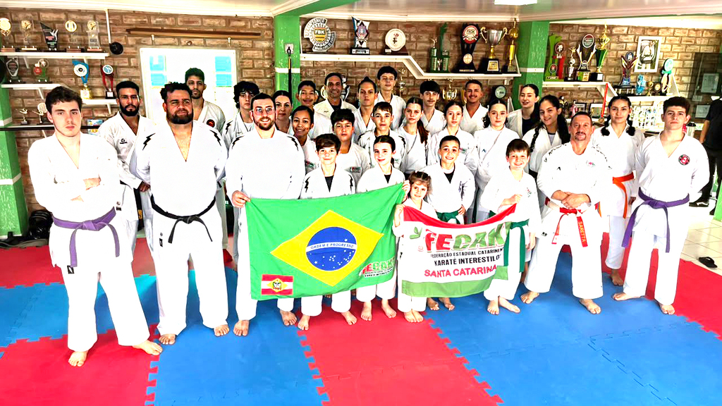 1º Treino da Seleção Catarinense de Karatê foi sucesso de participantes