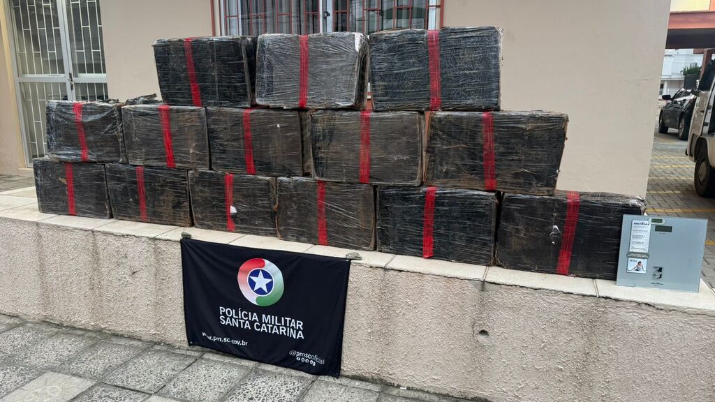 https://suitacdn.cloud-bricks.net/fotos/15895487/file/desktop/3.jpeg?1787836495