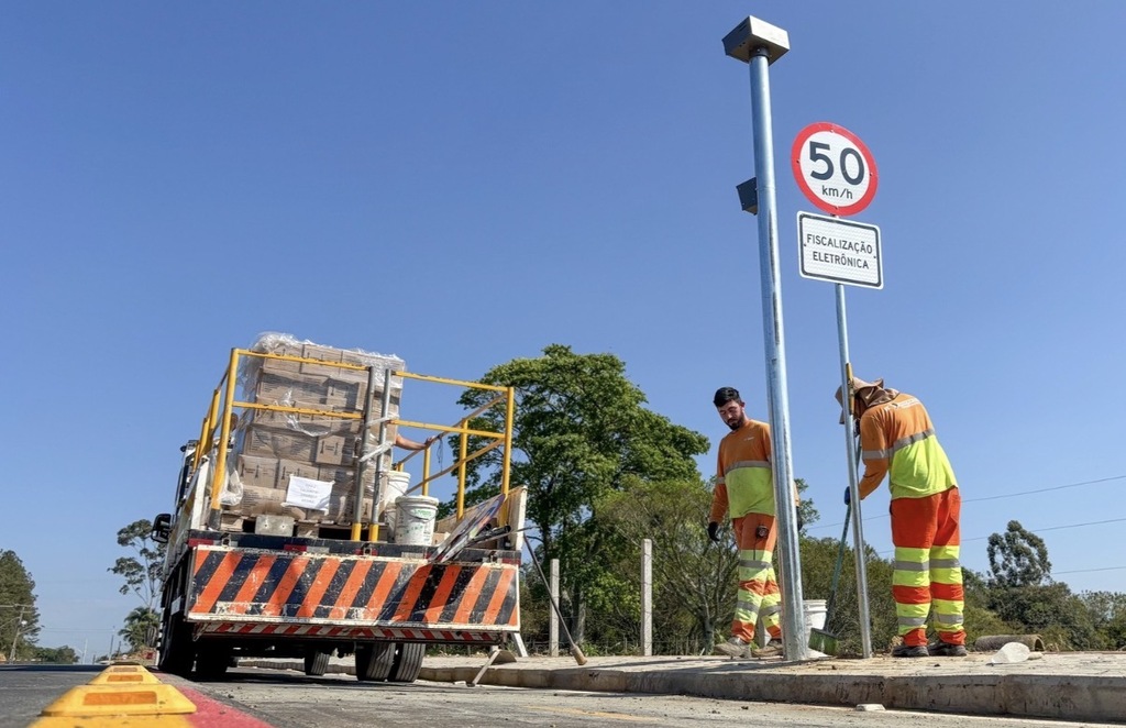 Rota dos Peregrinos: Rua Pedro Dal Toé recebe redutores de velocidade