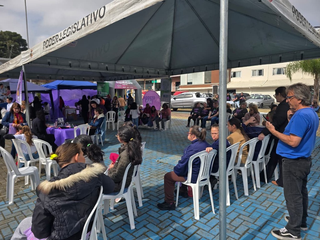 Ônibus Lilás promove tarde de cuidado, informação e bem-estar para mulheres em Otacílio Costa