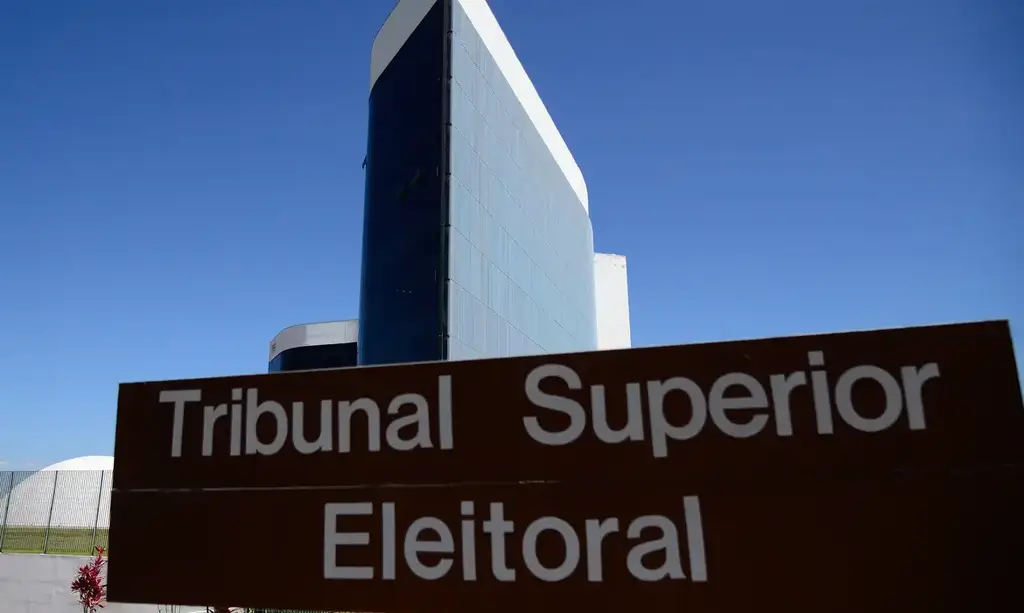 TSE marca julgamento de registros dos candidatos à Presidência