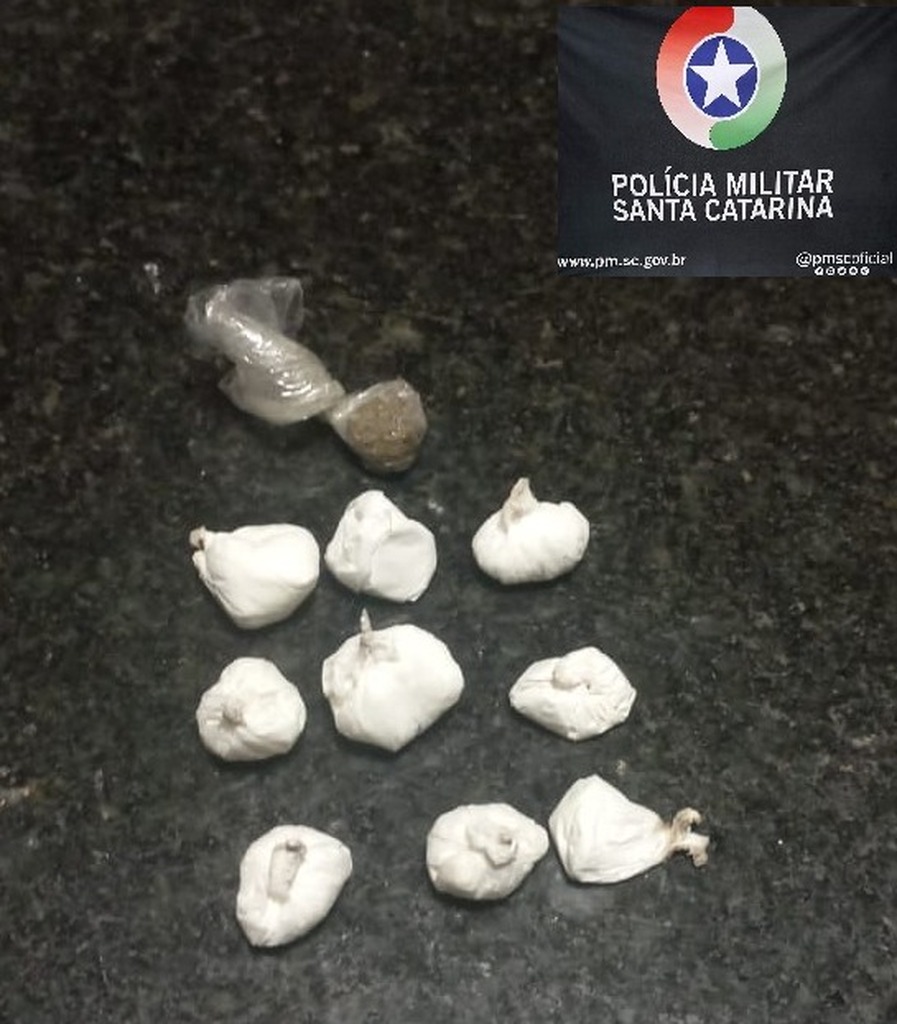 Polícia Militar apreende dois adolescentes por ato  infracional análogo ao tráfico de drogas  em Anita Garibaldi