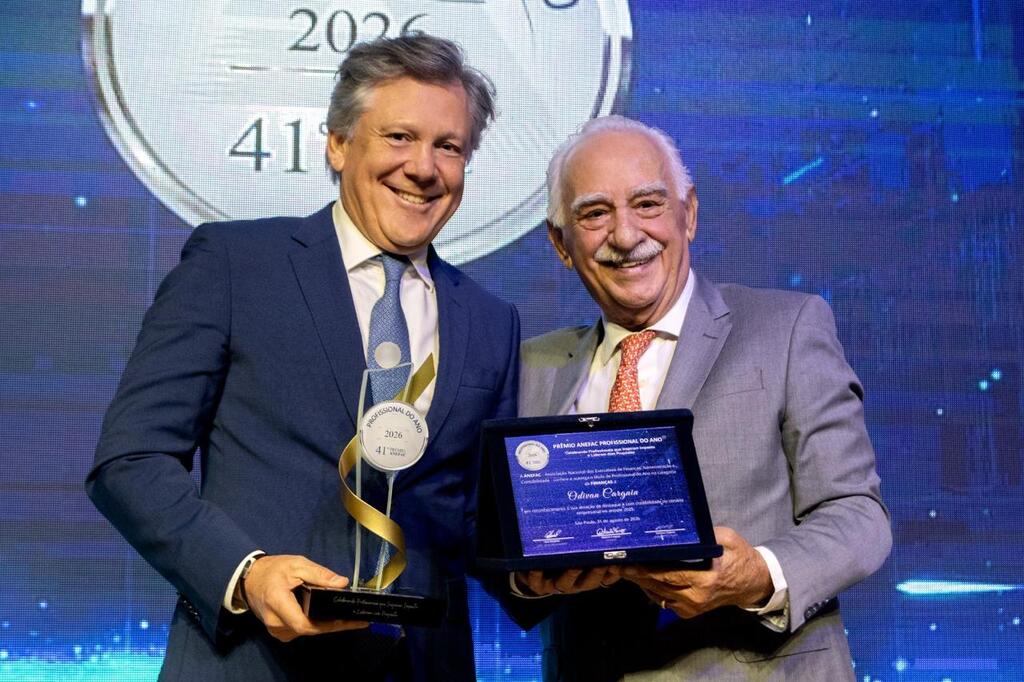 CEO da Irani, Odivan Cargnin, recebe reconhecimento como Profissional do Ano em Finanças pela Anefac
