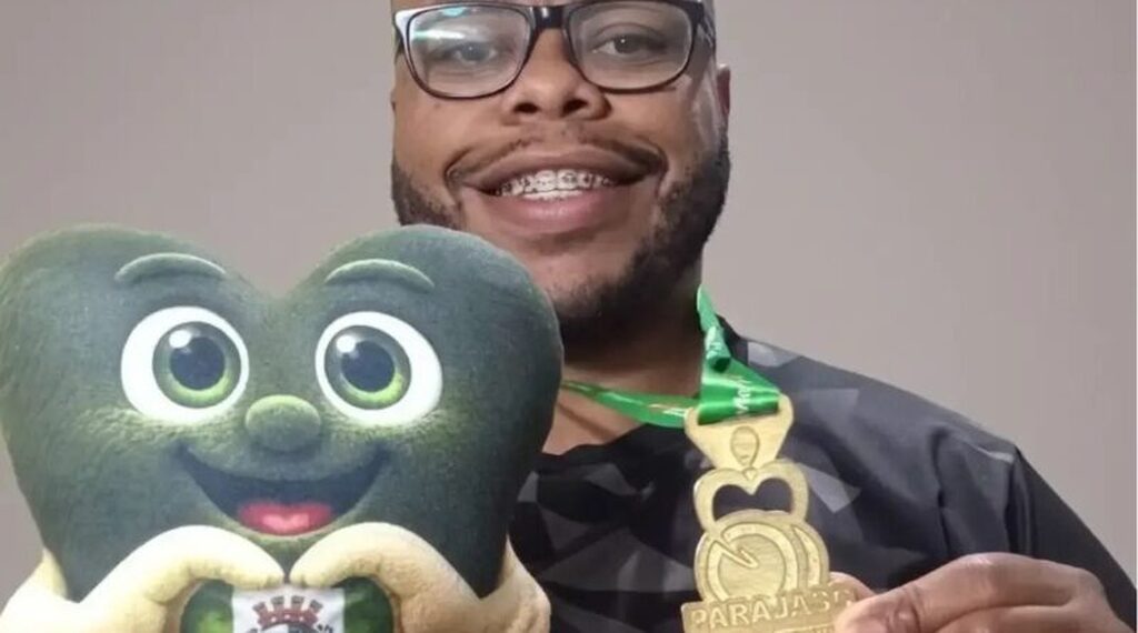 Atleta de Joaçaba é bicampeão estadual do ParaJascno Tênis de Mesa