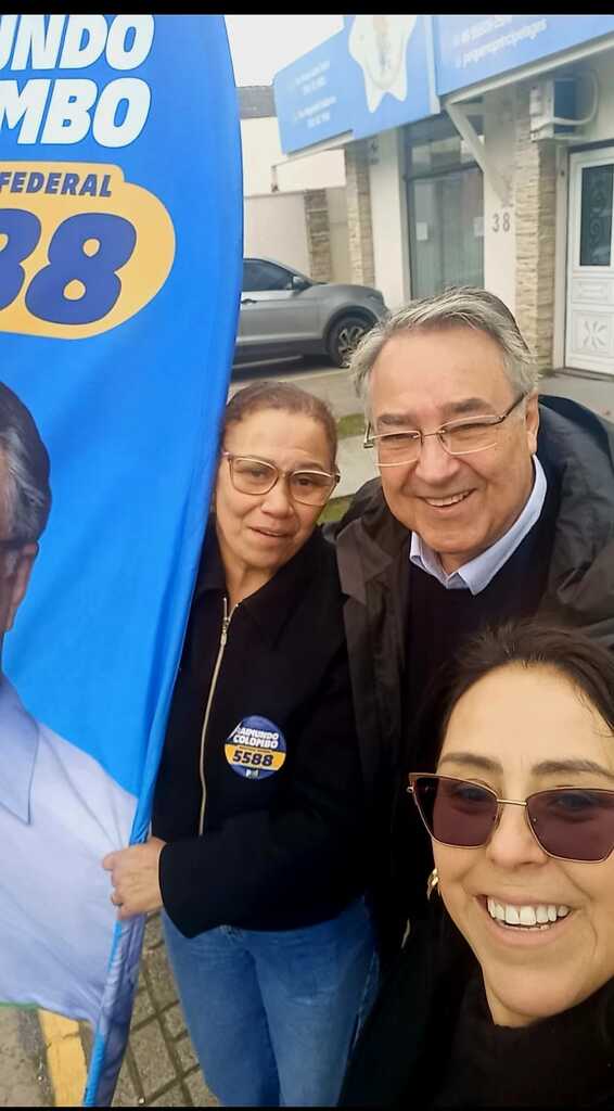 Equipe de Colombo movimenta ações de campanha durante desfiles cívicos